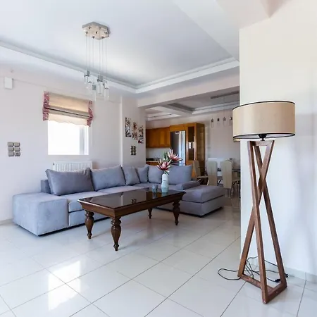 Elli Villa