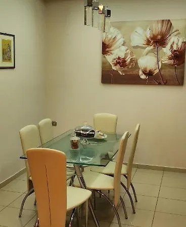 וילה Elli *